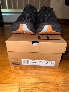 Flux Adapt Barefoot Runner Men’s Black Athletic Sneakers
